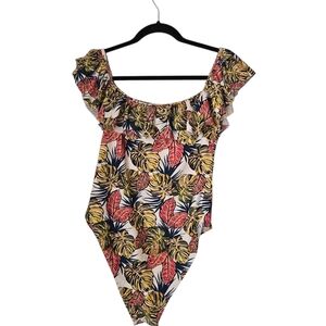 Cabana Del Sol Floral Ruffle Swim Suit Sze Large